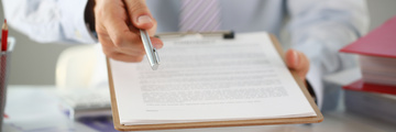 Quels sont les compétences d'un avocat en droit des contrats ?